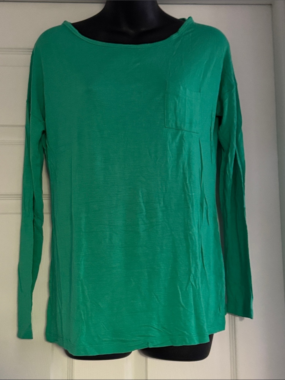 Old Navy Green Long Sleeve Pocket Tee